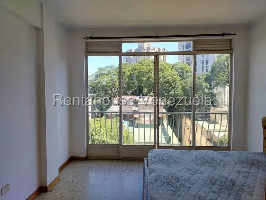 Apartamento (1 Nivel) en Venta en El Bosque, Distrito Metropolitano - 10