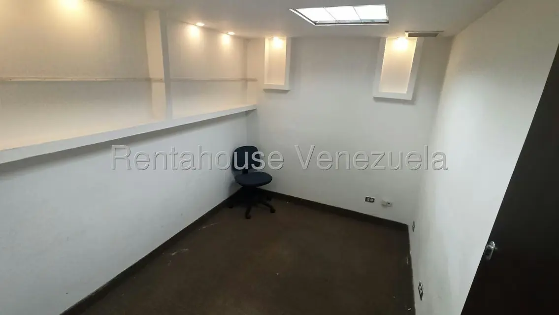 Oficina en Alquiler en Chuao, Distrito Metropolitano - 4