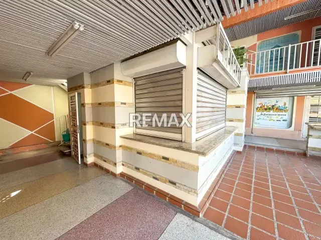 Local en Venta para Cafetin Centro Comercial Plaza la Cruz- Cabudare - 2