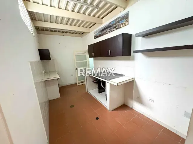 Local en Venta para Cafetin Centro Comercial Plaza la Cruz- Cabudare - 5