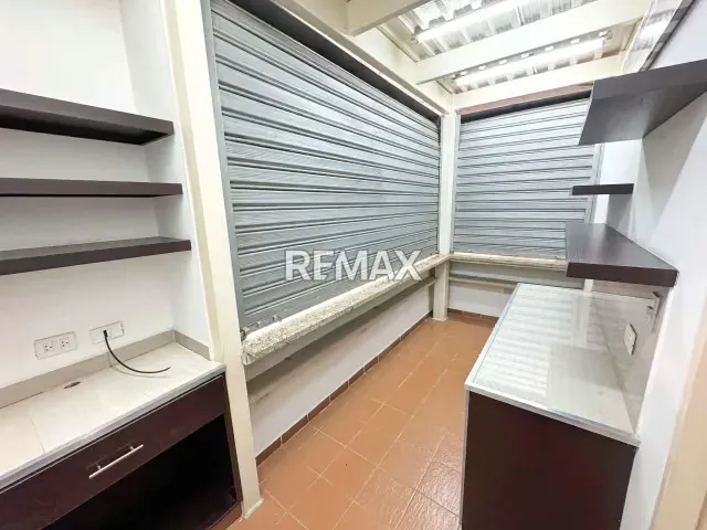 Local en Venta para Cafetin Centro Comercial Plaza la Cruz- Cabudare - 6