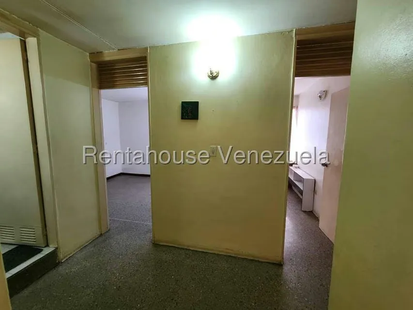 Apartamento (1 Nivel) en Venta en Caricuao, Distrito Metropolitano - 13