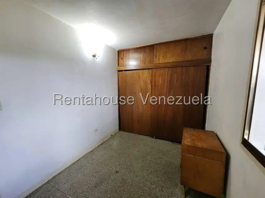 Apartamento (1 Nivel) en Venta en Caricuao, Distrito Metropolitano - 18