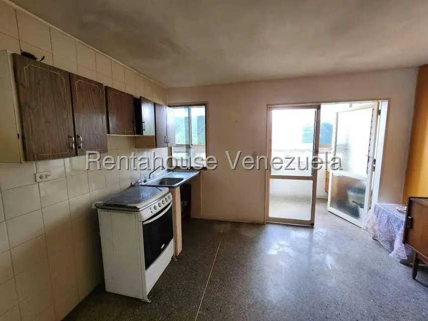 Apartamento (1 Nivel) en Venta en Caricuao, Distrito Metropolitano - 25