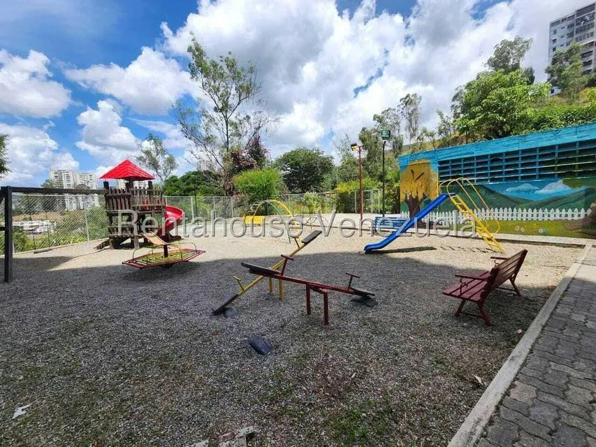 Apartamento (1 Nivel) en Venta en Caricuao, Distrito Metropolitano - 33
