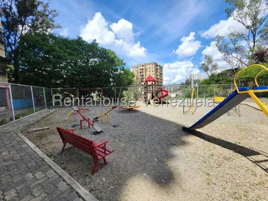 Apartamento (1 Nivel) en Venta en Caricuao, Distrito Metropolitano - 35