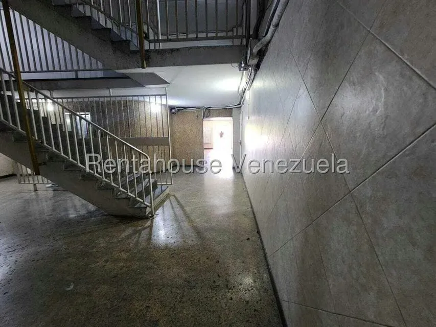 Apartamento (1 Nivel) en Venta en Caricuao, Distrito Metropolitano - 42