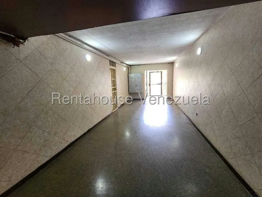 Apartamento (1 Nivel) en Venta en Caricuao, Distrito Metropolitano - 43