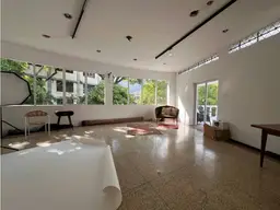 View 2