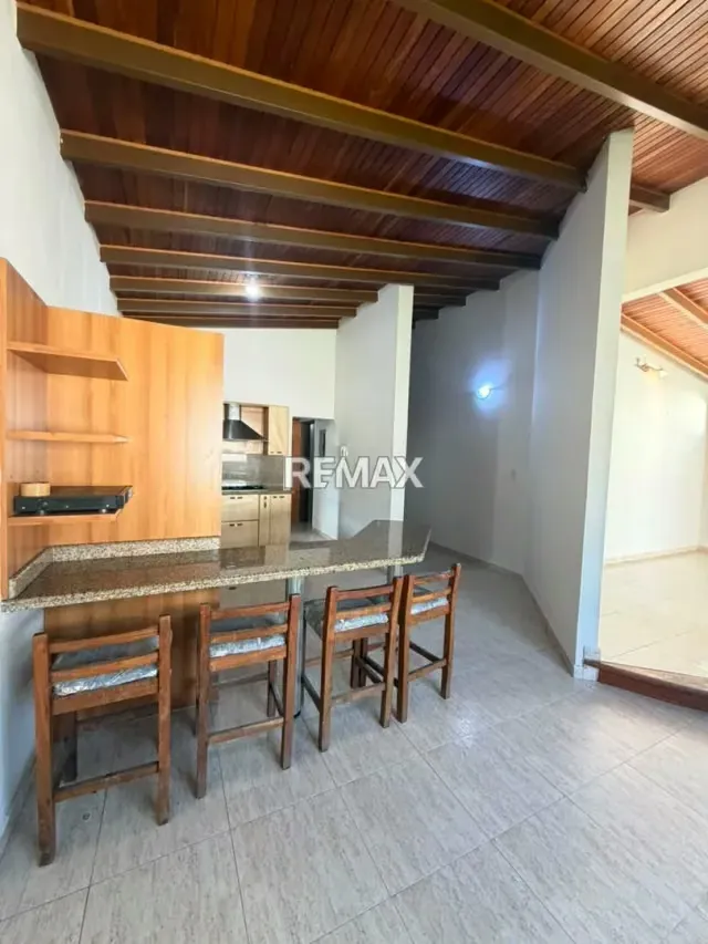 Casa en Alquiler Urb. Barrio Sucre - 4