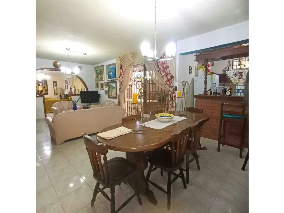 Vendo casa duplex para actualizar c/anexo 202m2 Piedra Azul 0513 - 18