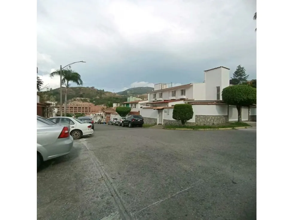 Vendo casa duplex para actualizar c/anexo 202m2 Piedra Azul 0513 - 2