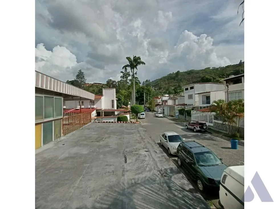 Vendo casa duplex para actualizar c/anexo 202m2 Piedra Azul 0513 - 47