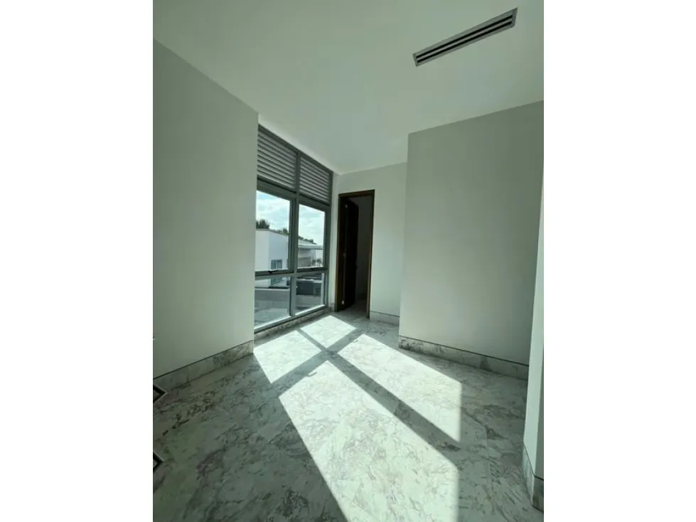 Vendo apartamento c/terraza 309m2 La Castellana 2586 - 8