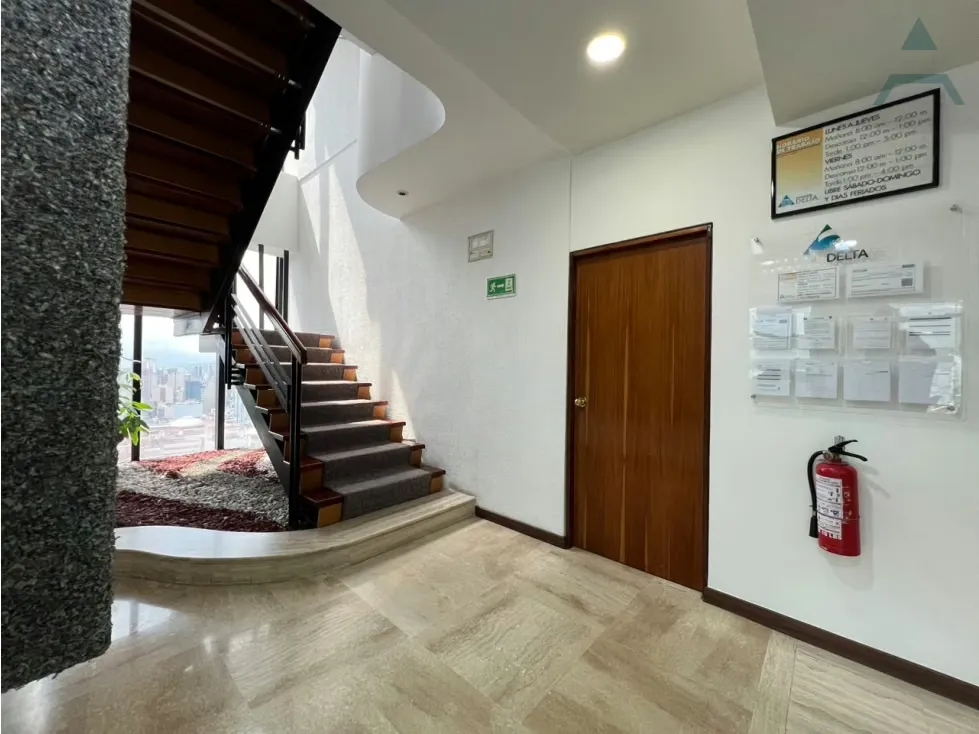 Se alquila oficina 793m² 3b/10p Plaza Venezuela - 31