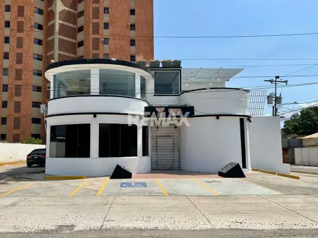 DISCOTECA Punto Comercial y Fondo de Comercio