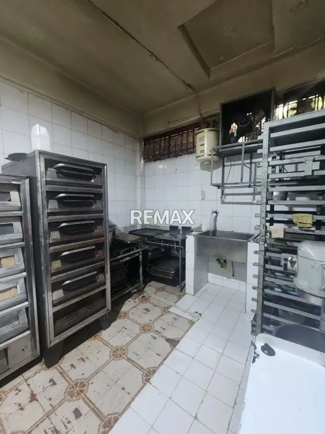Oportunidad de Inversión: venta de Fondo de Comercio ( Panadería, Pastelería y Restaurante) Operativo en La Candelaria. - 9