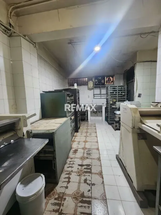 Oportunidad de Inversión: venta de Fondo de Comercio ( Panadería, Pastelería y Restaurante) Operativo en La Candelaria. - 10
