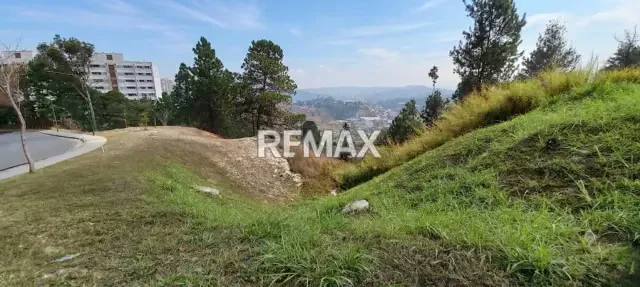 Terreno en Manzanares con Zonificación Comercial y Residencial - 2