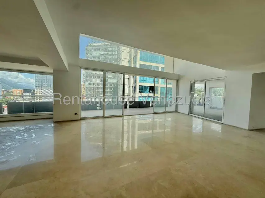 Apartamento (Penthouse) en Venta en Las Mercedes, Distrito Metropolitano - 2