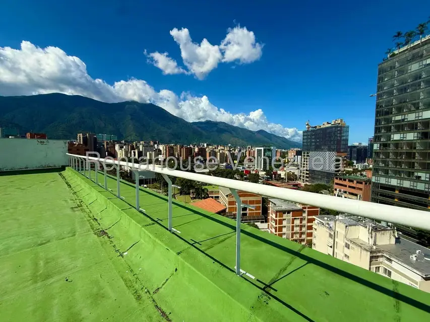 Apartamento (Penthouse) en Venta en Las Mercedes, Distrito Metropolitano - 30
