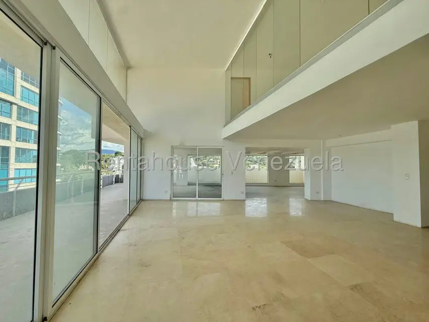 Apartamento (Penthouse) en Venta en Las Mercedes, Distrito Metropolitano - 3