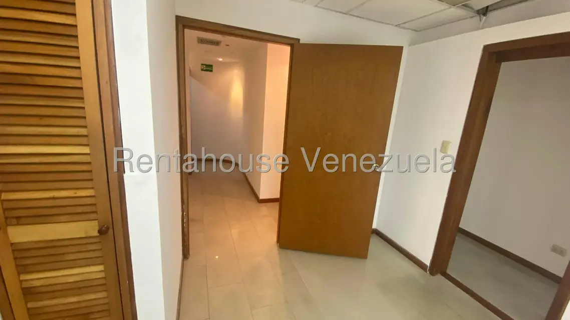 Oficina en Venta en Las Mercedes, Distrito Metropolitano - 42