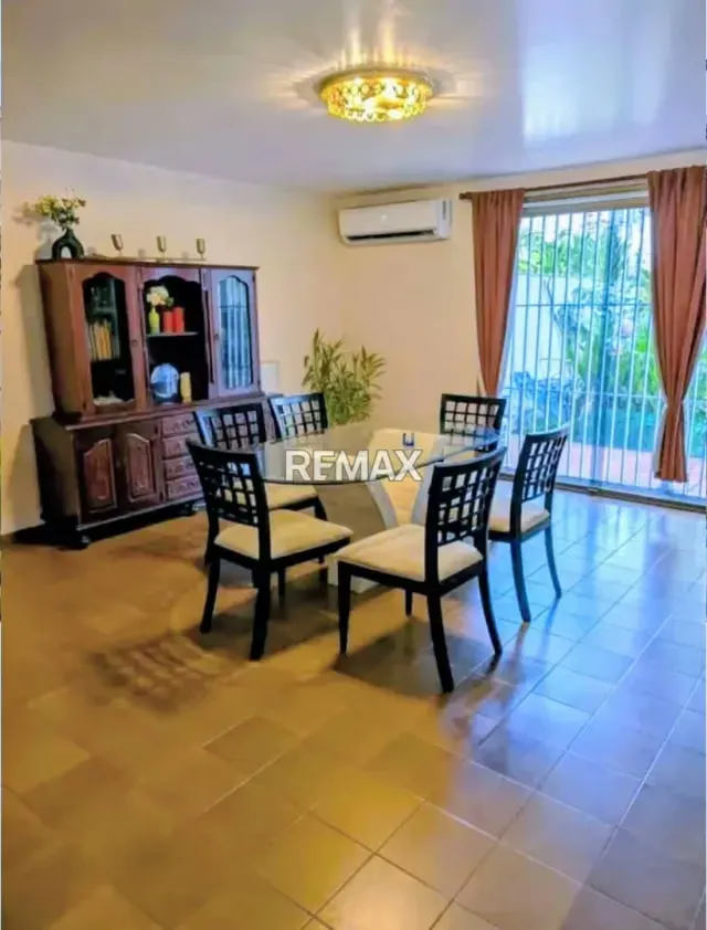 En Venta Hermosa Casa Quinta en La Trigaleña - 15