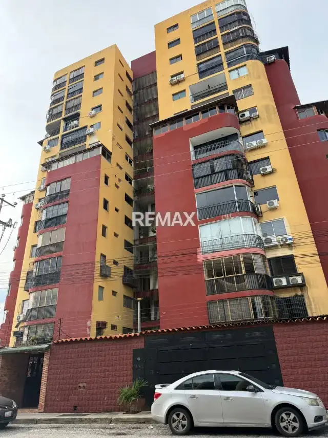 En venta apartamento Residencias Riolama 15