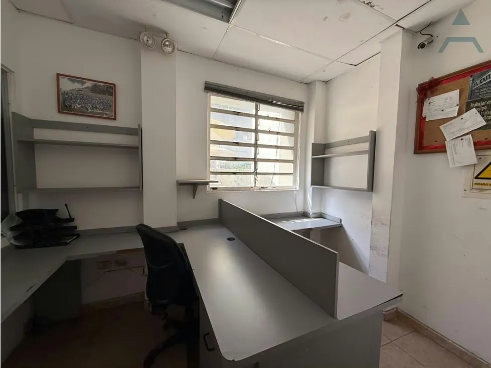 Se vende/alquila Edificio 1000m² La Florida - 12