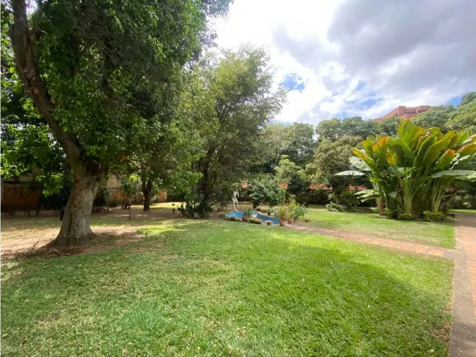 Vendo terreno residencial 3000m2 Los Chorros 8029
