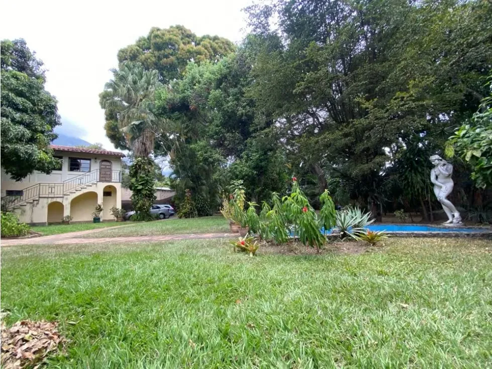 Vendo terreno residencial 3000m2 Los Chorros 8029 - 2