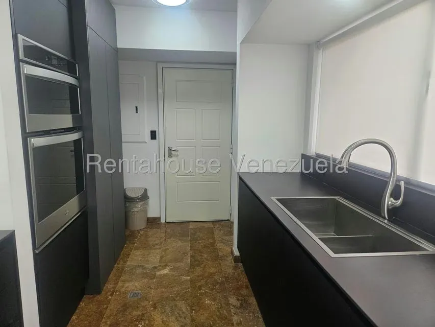 Apartamento (1 Nivel) en Venta en Mirador de Los Campitos I, Distrito Metropolitano - 15