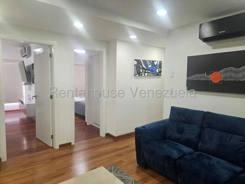 Apartamento (1 Nivel) en Venta en Mirador de Los Campitos I, Distrito Metropolitano - 26