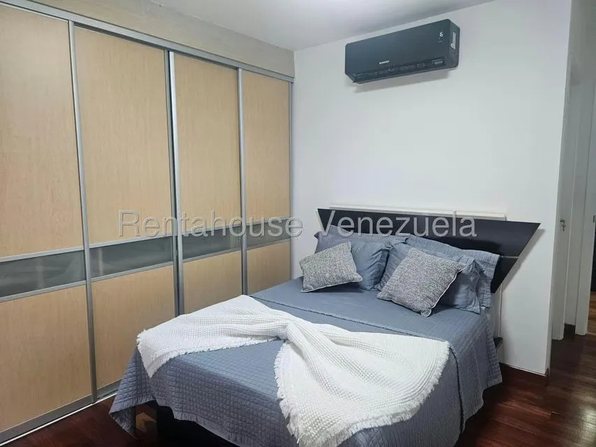Apartamento (1 Nivel) en Venta en Mirador de Los Campitos I, Distrito Metropolitano - 28