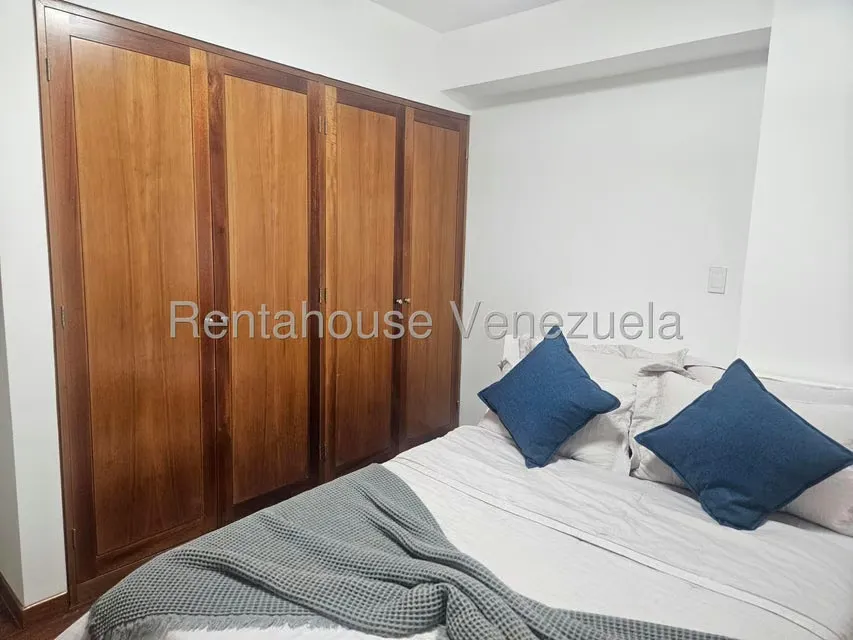 Apartamento (1 Nivel) en Venta en Mirador de Los Campitos I, Distrito Metropolitano - 32