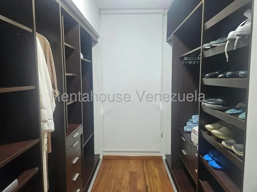 Apartamento (1 Nivel) en Venta en Mirador de Los Campitos I, Distrito Metropolitano - 40