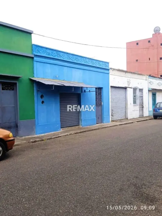 EN VENTA CASA CON LOCAL EN SECTOR CENTRO, CALLE BARRETO. MATURÍN-MONAGAS