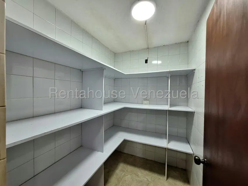 Casa (Duplex) en Venta en Trigal Centro, Carabobo - 26