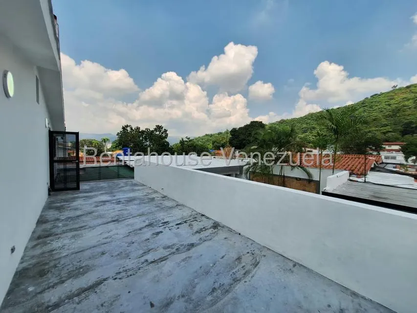 Casa (Duplex) en Venta en Trigal Centro, Carabobo - 42