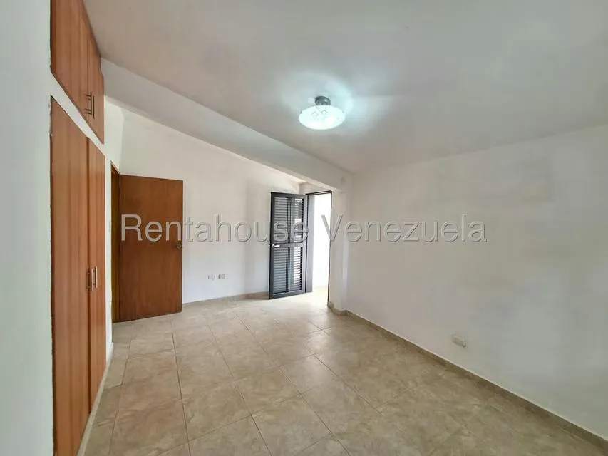 Casa (Duplex) en Venta en Trigal Centro, Carabobo - 47