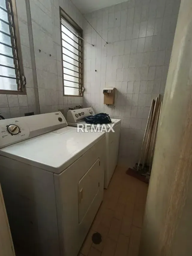 ALQUILA APARTAMENTO EN EDIF. CANTA CLARO - 7