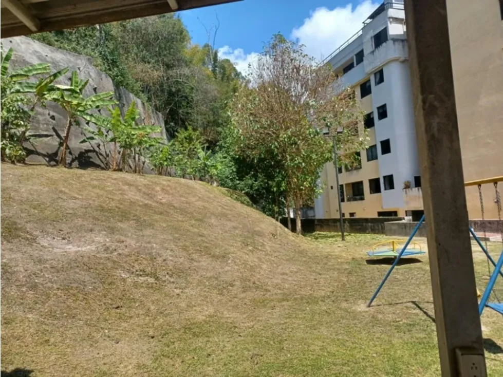 Vendo apartamento180m2 Urb. Miranda 6458 - 17