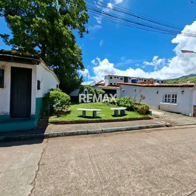 En Venta Encantadora Casa de una Planta en la Urb. La Ribera en las Vegas - 6