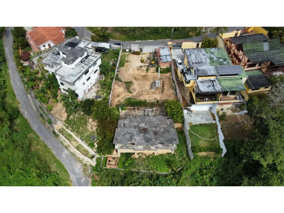Se vende terreno 1363m² La Union - 6