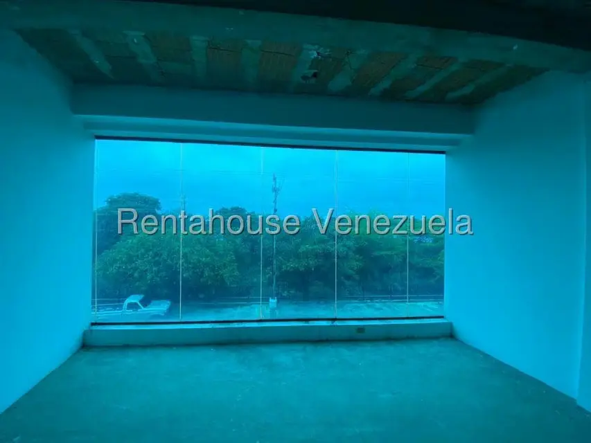 Oficina en Venta en Zona Industrial, Carabobo - 8