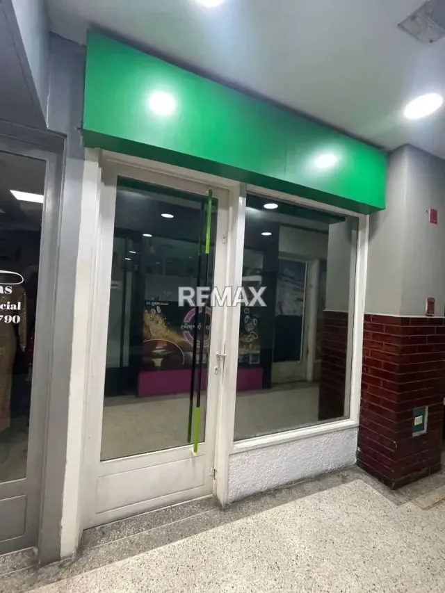 LOCAL COMERCIAL EN ALQUILER C.C MARACAY