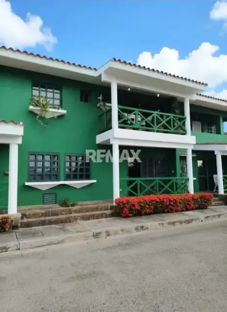 APARTAMENTO EN COLINAS DE LA CARANTA EN PAMPATAR
