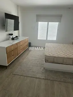 View 8
