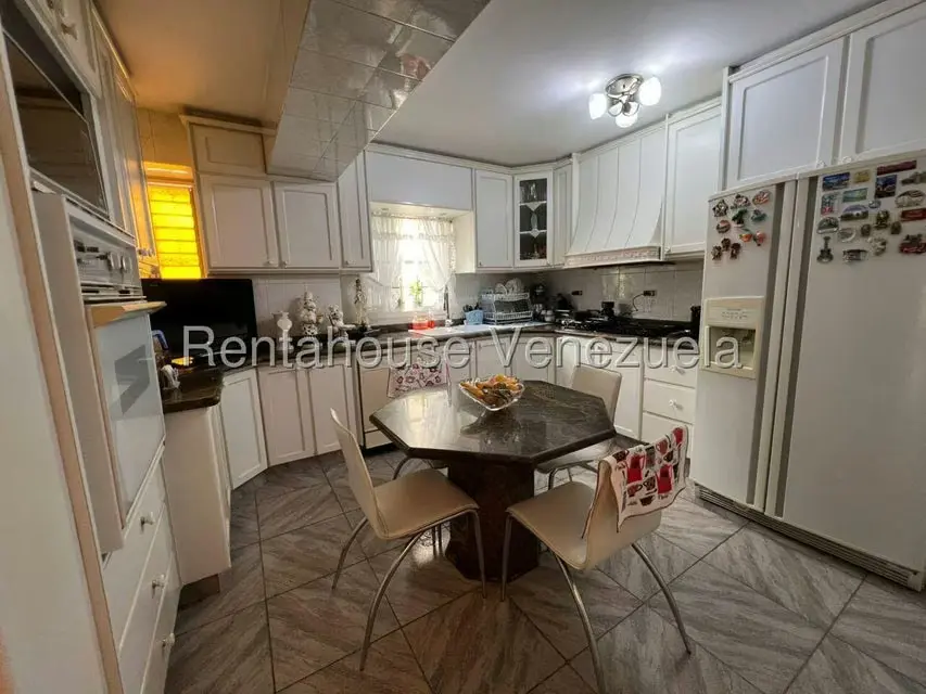Apartamento (1 Nivel) en Venta en El Paraiso, Distrito Metropolitano - 12
